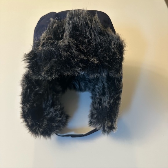 The Childrens Place Trapper Hat Faux Fur Ear Flap 4T-5T Navy - Picture 2 of 3